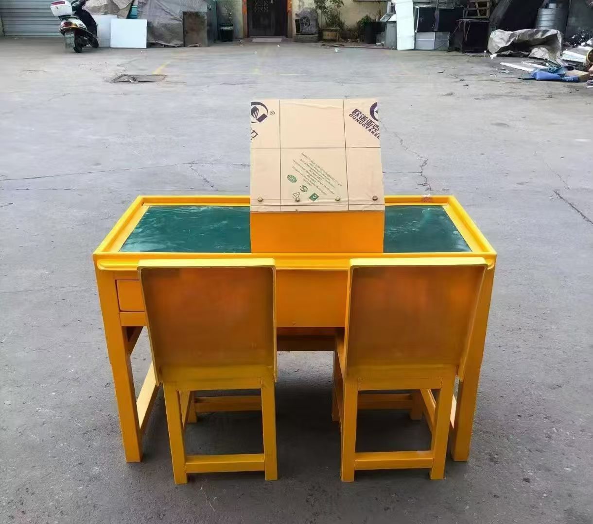 潘集防静电导通桌井下煤矿火工品发放桌：危险品流转的安全守护者